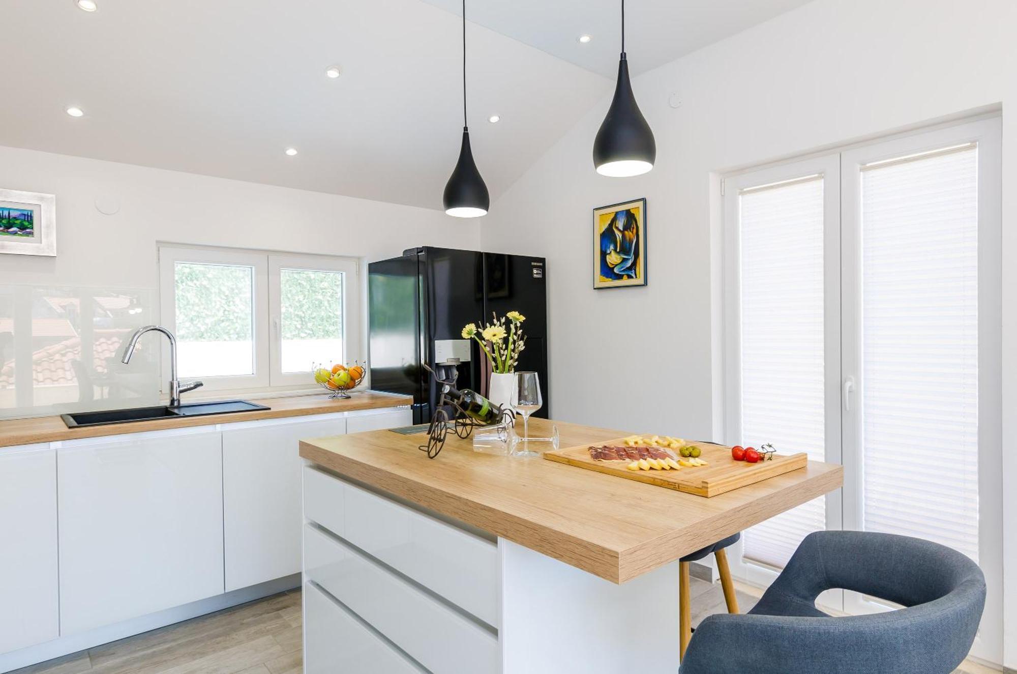 Villa Tranquility Nest Beniva โมโกชิซา ภายนอก รูปภาพ