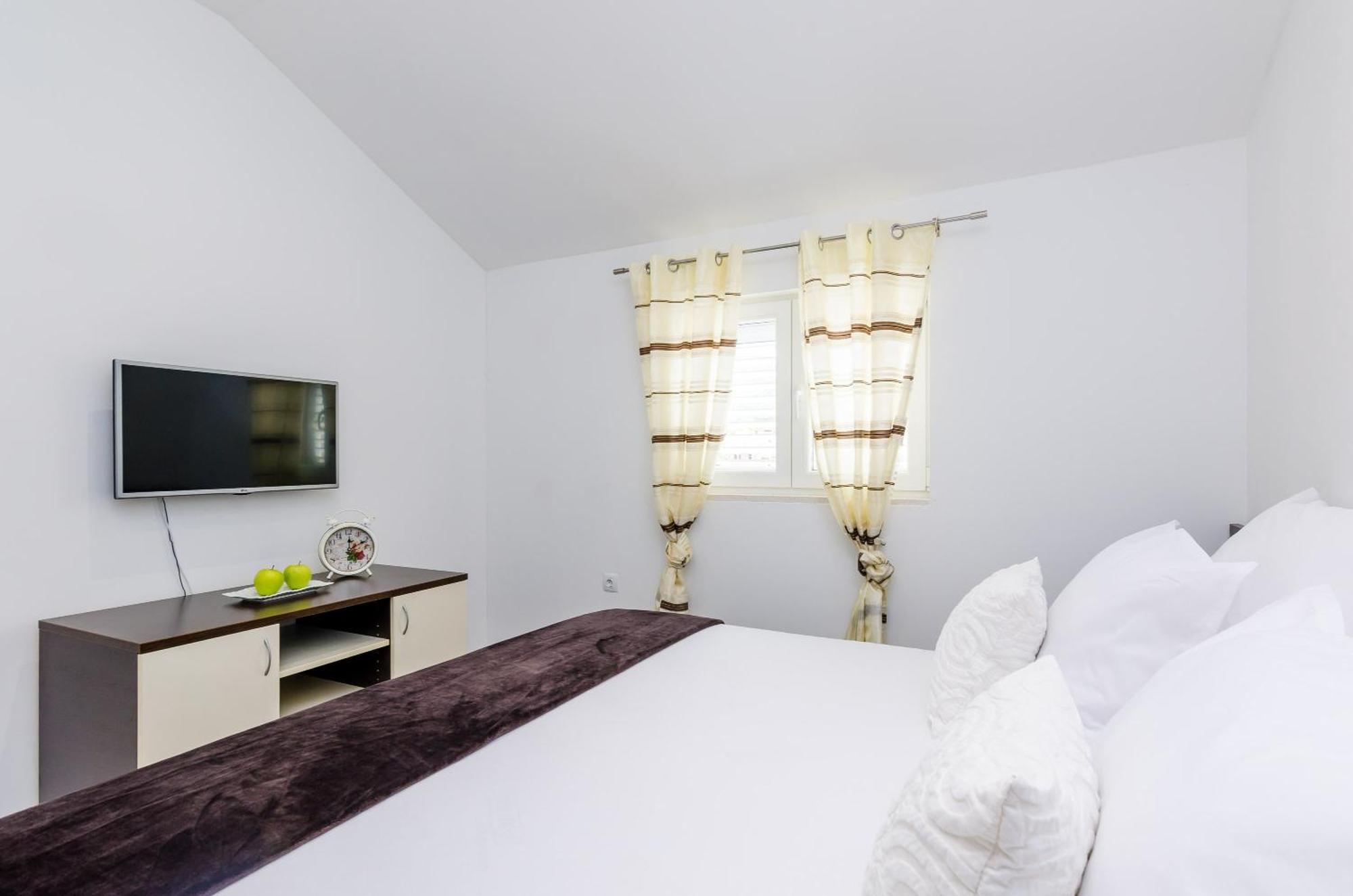 Villa Tranquility Nest Beniva โมโกชิซา ภายนอก รูปภาพ