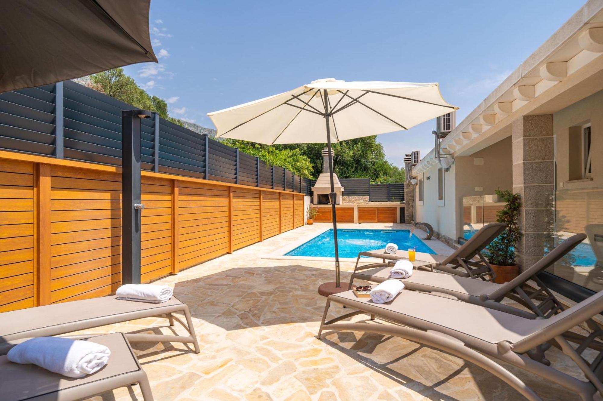 Villa Tranquility Nest Beniva โมโกชิซา ภายนอก รูปภาพ